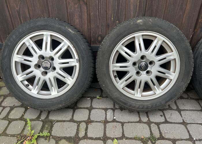 Grajewo ogłoszenia: Sprzedam 4 koła 16 cali, pozostałość po Volvo s80. Dwie opony...